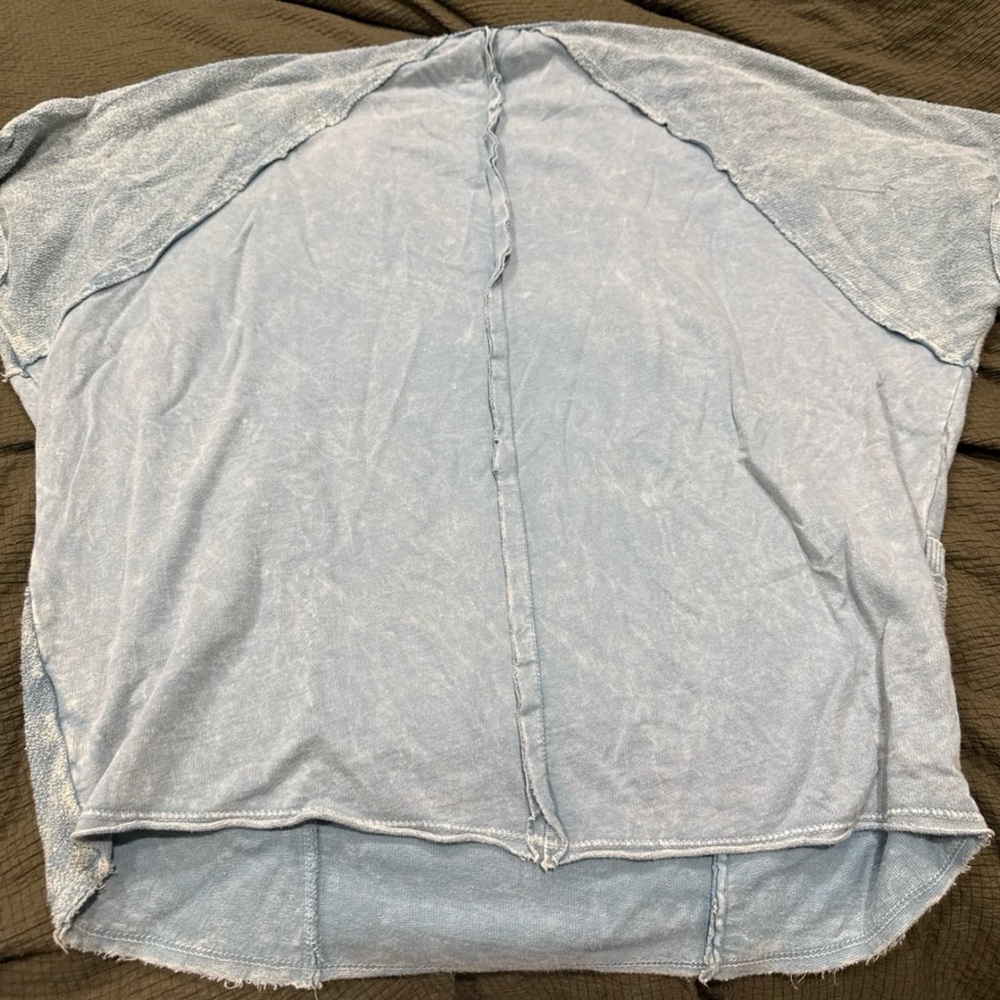 Shirt - Picture 3 of 5